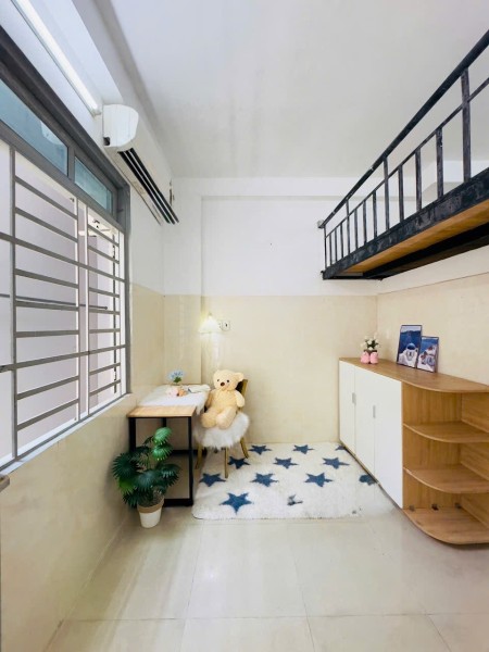 CĂN HỘ GÁC LỬNG TÁCH BẾP CÓ CỬA SỔ THOÁNG MÁT NGAY TÂN BÌNH, 30m2