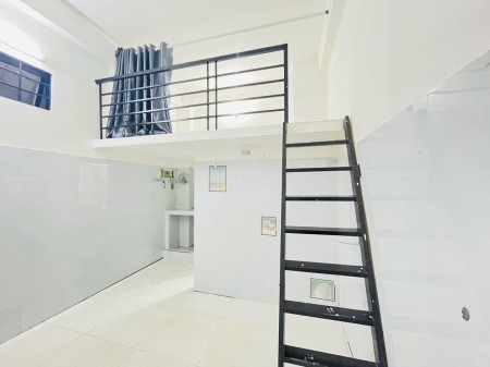 CHO THUÊ PHÒNG TRỌ DUPLEX BẠCH ĐẰNG P2 TÂN BÌNH GẦN SÂN BAY TÂN SƠN NHẤT, NHIỀU TRƯỜNG ĐẠI HỌC., 40m2