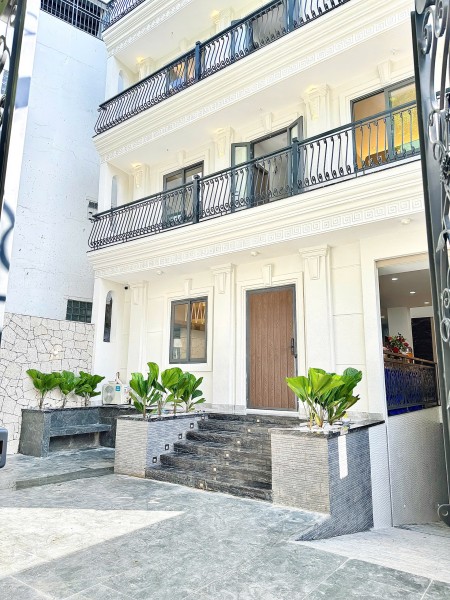 PHÒNG BANCOL TWIN SUITE FULL NỘI THẤT NGAY CÔNG VIÊN LÀNG HOA, 25m2