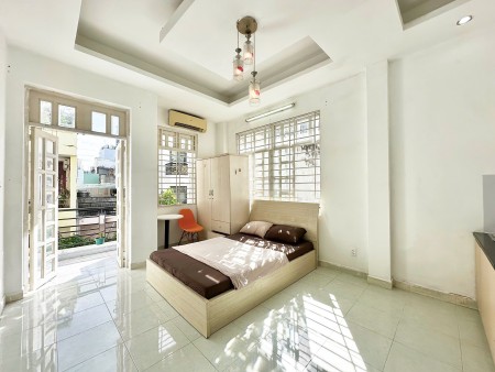 CĂN HỘ CÓ BAN CÔNG FULL NỘI THẤY NGAY TÂN BÌNH, 40m2