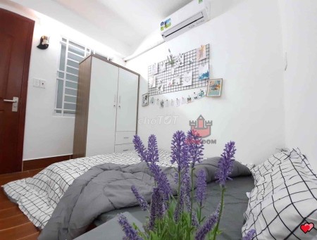 Phòng trọ rộng 25m2 ở Vincom Cộng Hòa, Tân Bình., 25m2