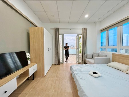 CỰC PHẨM STUDIO FULL NỘI THẤT BAN CÔNG QUẬN 10 50M2, 50m2