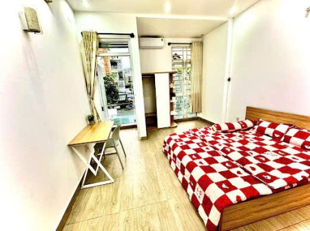 CHO THUÊ PHÒNG TRỌ MẶT TIỀN CƯ XÁ NGÂN HÀNG – GẦN LÂM VĂN BỀN, Q7, 35m2