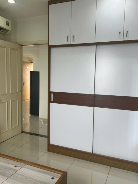 Chung cư Carillon 5,Lũy Bán Bích,Tân Phú 2p, có nội thất giá 10,5tr, 76m2