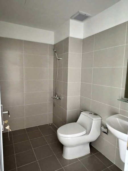 Cho thuê căn 2p C/c Carillon 2,Hòa Thạnh,Tân Phú giá 9tr, 83m2