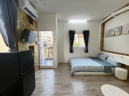 CĂN HỘ STUDIO FULL NỘI THẤT – CÓ BAN CÔNG & BẾP TÁCH BIỆT – QUẬN 10, 40m2