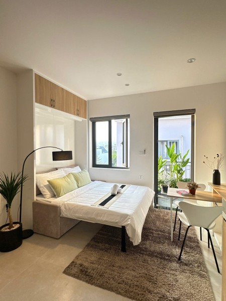 STUDIO HIỆN ĐẠI FULL NỘI THẤT – BAN CÔNG THOÁNG SÁNG – NGAY GẦN SÂN BAY TÂN SƠN NHẤT - QUẬN TÂN BÌNH, 40m2