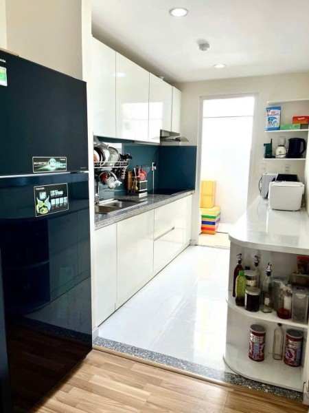 Chung cư Republic, 18E Cộng Hoà, TB: 40m2, 1p ngủ, có nội thất, 11,5triệu, 40m2