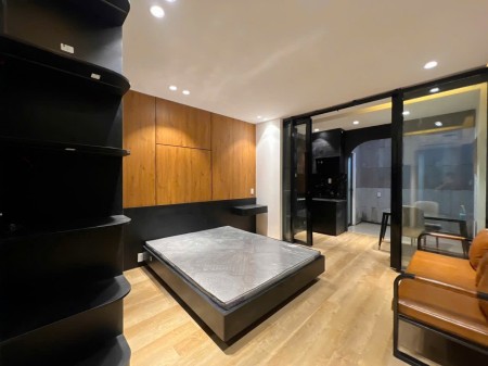 CHO THUÊ CĂN HỘ CAO CẤP- STUDIO BAN CÔNG- 50m2- TÂN PHONG Q7 GIÁ SIÊU MỀM, 55m2