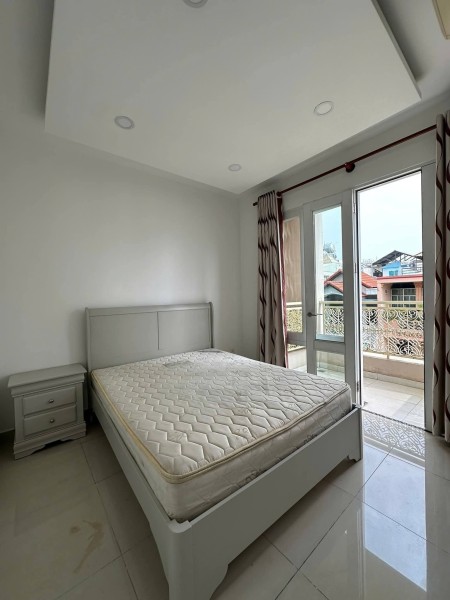 CHO THUÊ CĂN HỘ TÂN BÌNH 1 PHÒNG NGỦ 50m2 ĐI BỘ QUA NHÀ GA T3 - GIẶT RIÊNG + BAN CÔNG - SÁT SÂN BAY, 50m2