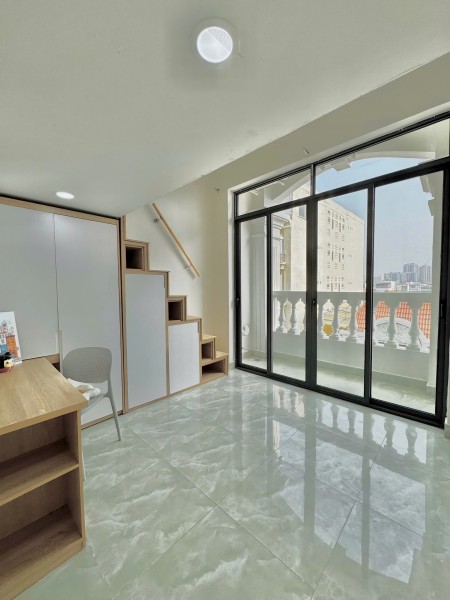 Duplex ban công full nội thất trống lại ngay Tân Quy quận 7 đây, 30m2