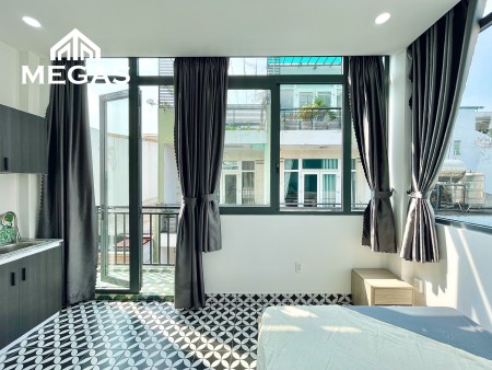 SIÊU HOT STUDIO SPECIAL, VIEW CỬA KÍNH SIÊU THOÁNG, BANCOL RỘNG, NGAY NGÃ TƯ BẢY HIỀN, 25m2