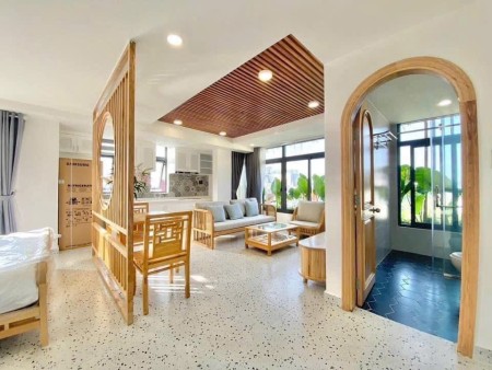 Căn Hộ 1 phòng ngủ Có Ban Công, Có Máy Giặt Riêng, 60m2