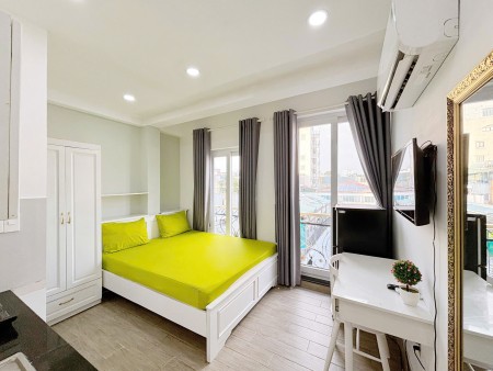 PHÒNG MỚI XÂY CỬA SỔ LỚN TÂN SƠN - PHẠM VĂN BẠCH, 26m2