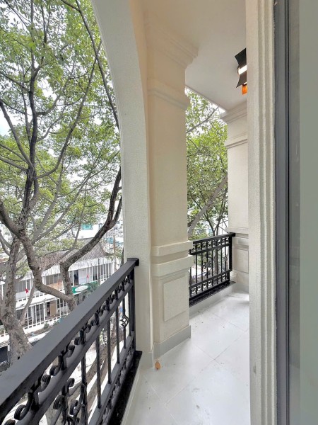 Căn hộ studio cửa sổ lớn full nội thất rộng 40m2 gần cv Hoàng Văn Thụ, Lăng Cha Cả, sân bay Tân Bình, 40m2