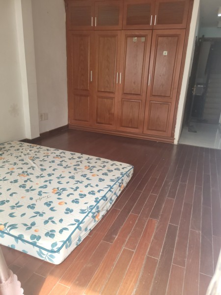 Căn hộ trống giao liền 40m2. Địa chỉ: 888/33 Lạc Long Quân, P8 , Tân Bình., 40m2