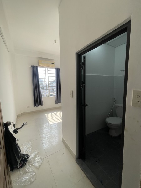 Phòng 2tr8/tháng. 68 Đồng Nai, p15, Q10, 20m2