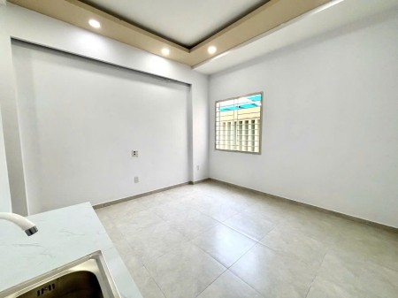 PHÒNG SIÊU RỘNG CỬA SỔ LỚN - Đ/C: 81/17 Đường 59 Phường 14 Gò Vấp, 20m2