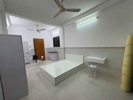 Nhà mới khai trương chỉ 3tr5 hơn - Ngay Bắc Hải, CV Lê Thị Riêng, 25m2