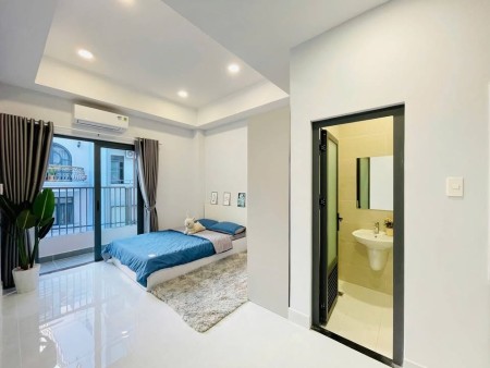 Cho thuê phòng studio full nội thất hiện đại thoáng mát gần nhà ga T3, Quận Tân Bình, 40m2