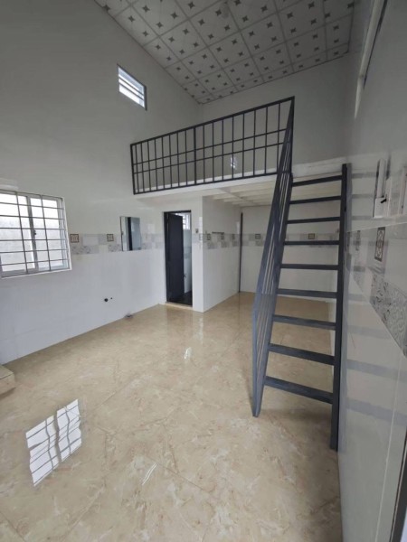 Nhà mới xây có 10 phòng thôi. 3tr máy lạnh + 200k - phạm văn chiêu, 20m2