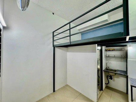 Ngay Co.opmart Phan Văn Hớn – Cổng chính chung cư Prosper, 20m2