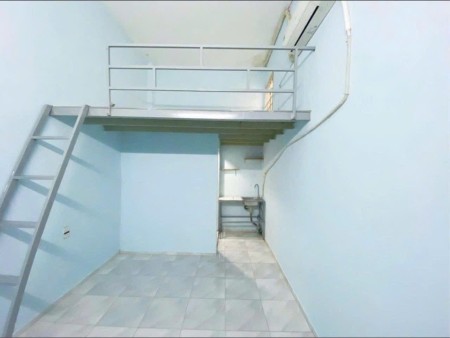 Cho thuê phòng trọ – 1260 Huỳnh Tấn Phát, 20m2