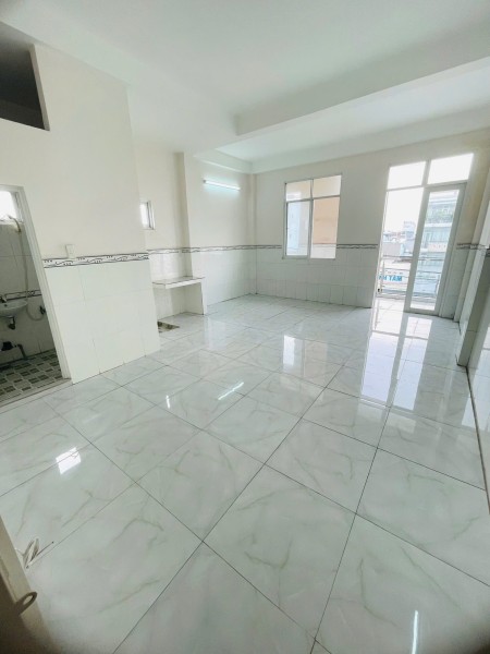 cho thuê phòng 45m2 ngay bến xe quận 8 tiện di chuyển qua các Quận Trung Tâm, 45m2