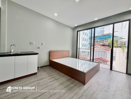 Căn hộ studio ban công máy giặt riêng full nội thất rộng 40m2 gần cv Hoàng Văn Thụ quận Tân Bình, 40m2