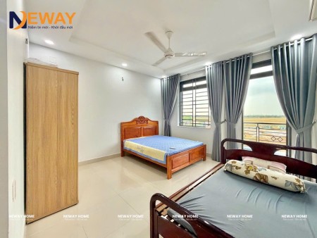 Căn hộ studio ban công thang máy full nội thất gần Chợ Hoàng Hoa Thám, Etown Cộng Hoà Tân Bình, 40m2