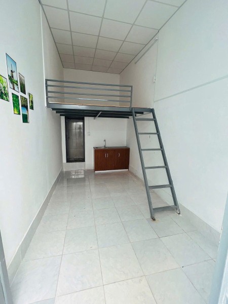 Phòng 30 Dương Đức Hiền, Tây Thạnh, Tân Phú. 2tr690k, 20m2