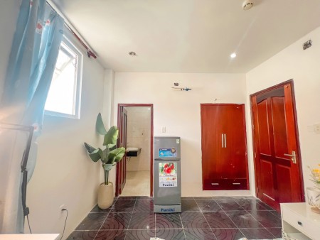  CĂN HỘ FULL NỘI THẤT CỬA SỔ THOÁNG, 25m2