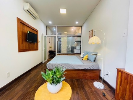Cho Thuê Căn Hộ 1 Phòng Ngủ Ban Công Full Nội Thất Có Thang Máy Quận 10, 50m2