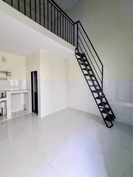 Sale sập sàn 3tr5 giảm giá 2tr500 - Nguyễn văn quá, quận 12, 20m2