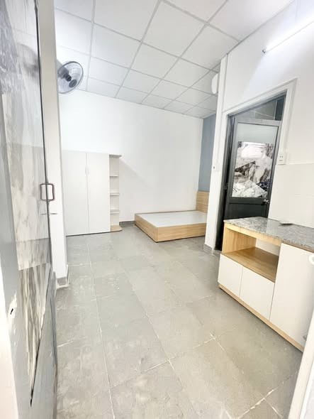 CHO THUÊ PHÒNG – BÌNH TÂN. 3trx – Có ban công, 25m2