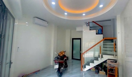 CHO THUÊ PHÒNG MẶT TIỀN TRƯỜNG SA, P.TÂN SƠN HÒA (TÂN BÌNH CŨ), 100m2