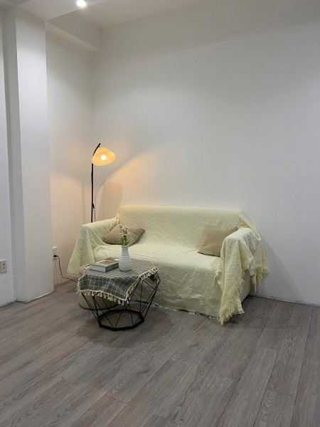 Cho Thuê Căn Hộ Full Nội Thất Có Thang Máy Cửa Sổ Lớn Quận 5, 50m2