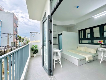 CHDV CHO THUÊ FULL NỘI THẤT CÓ BAN CÔNG TẠI BẠCH ĐẰNG, TÂN BÌNH, 30m2