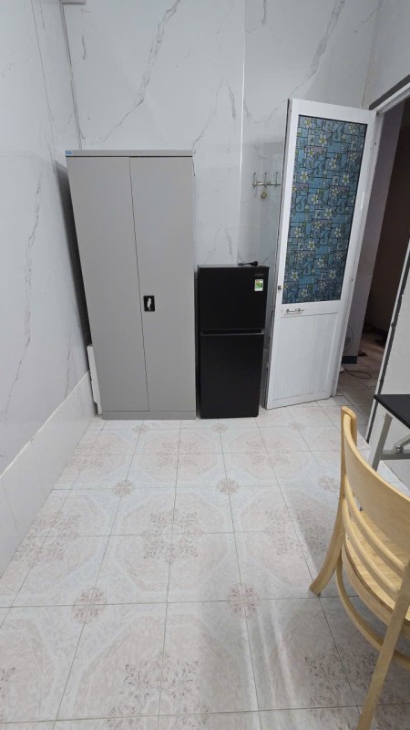 Cho Thuê phòng trọ 75/12 Nguyễn Văn Cừ,TP Hồ Chí Minh, 10m2