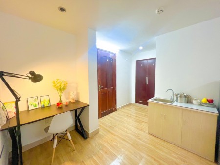 Cho thuê căn hộ dịch vụ giá rẻ gần sân bay - Q. Tân Bình, 30m2