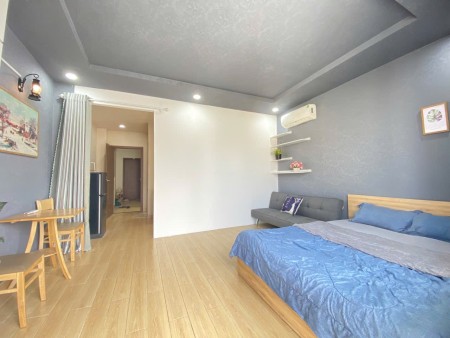 Cho Thuê Căn Hộ 1PN Ban Công Full Nội Thất Quận 1, 45m2