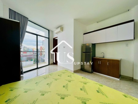 Cho Thuê Căn Hộ Ban Công Full Nội Thất Quận 10, 40m2