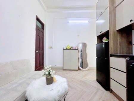 CĂN HỘ 1PN BAN CÔNG MÁY GIẶT RIÊNG NGAY NHÀ GA T3 QUẬN TÂN BÌNH, 45m2