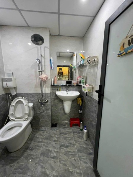 Giá 13tr/th, C/c Richstar Tân Phú, Hoà Bình: 67m2, ban công, 2p ngủ, Nhà mới., 67m2