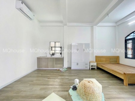  Căn Hộ Studio cho thuê siêu rộng - ban công - cửa sổ thoáng mát ngay Nhà Ga T3 Tân Bình, 35m2