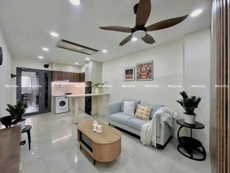 CĂN HỘ 1PN 70m2 FULL NT CAO CẤP GẦN SÂN BAY TÂN SƠN NHẤT, 70m2