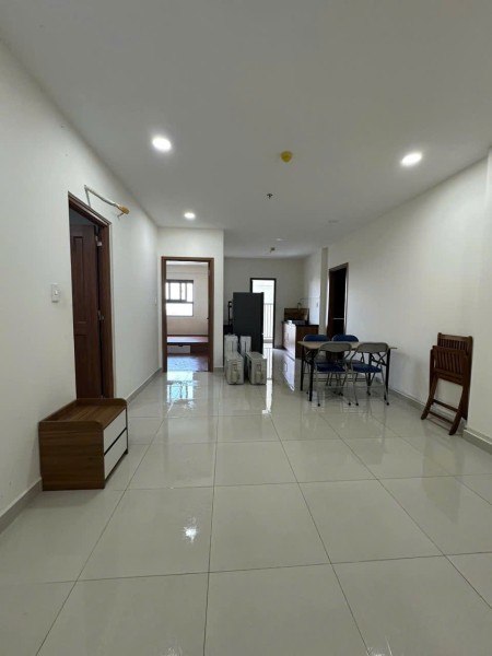 Chung cư Carillon 2, Trịnh ĐÌnh Thảo, TP: 75m2, 2p ngủ, nhà trống, 9triệu, 75m2