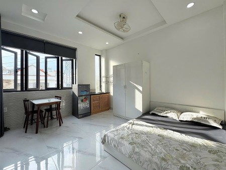  Studio Cửa Sổ Siêu To Tại Điện Biên Phủ, Bình Thạnh – Tràn Ngập Ánh Sáng, Giá Cực Tốt , 30m2