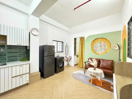 CHDV CHO THUÊ 1PN TÁCH BẾP CỬA SỔ ĐỐI DIỆN SÂN BAY, 40m2