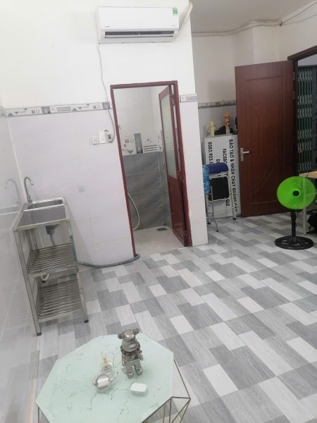 Cho thuê phòng 22m2 lầu 1, phòng 20 m2 đường Cao Lỗ, 20m2